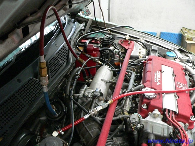 燃料系統を切り離す