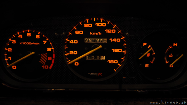 バルブ交換後のメータークラスタ