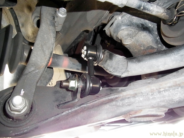 法定12ヶ月点検/スタビライザーリンクの交換(2回目)