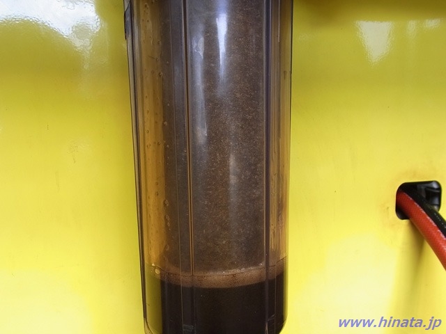 スラッジクリーンシステム施工中