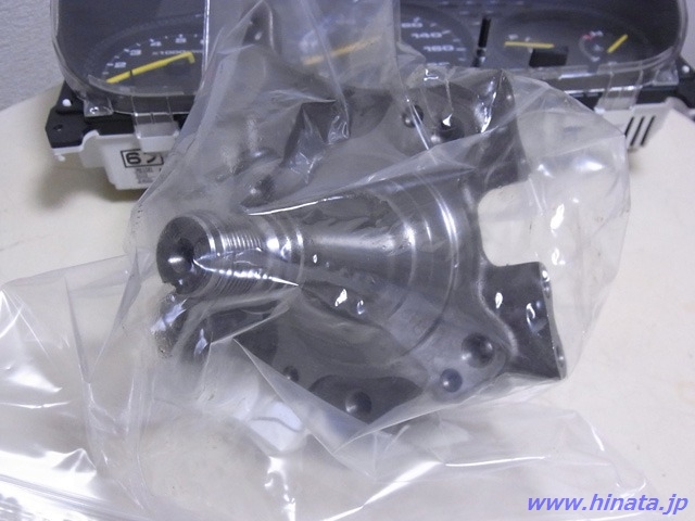 新品リヤリヤスピンドル