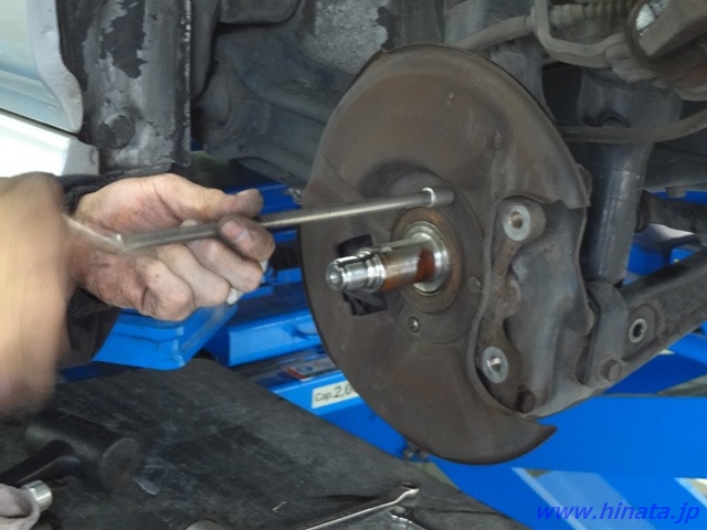 リヤサスアーム交換その1