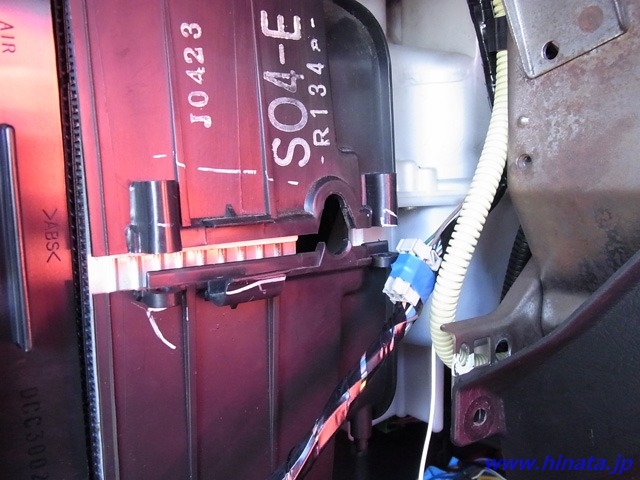 エバポレータダクト内の作業