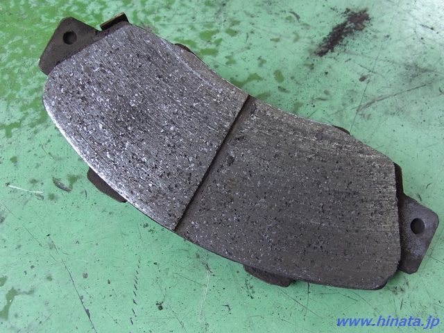 フロントブレーキパッド