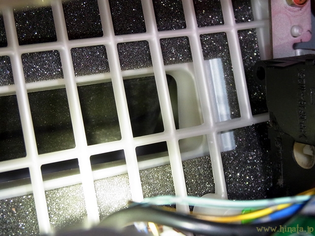 フタが開いたところ