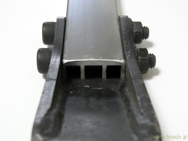 オプションタワーバーの構造