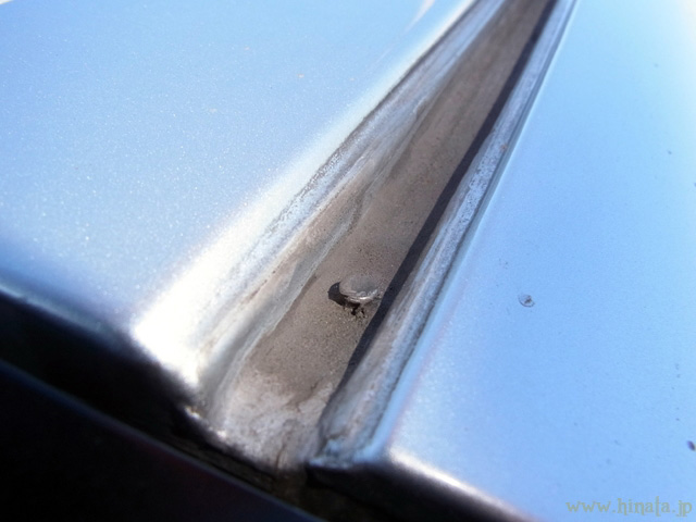 車体側の固定ピン