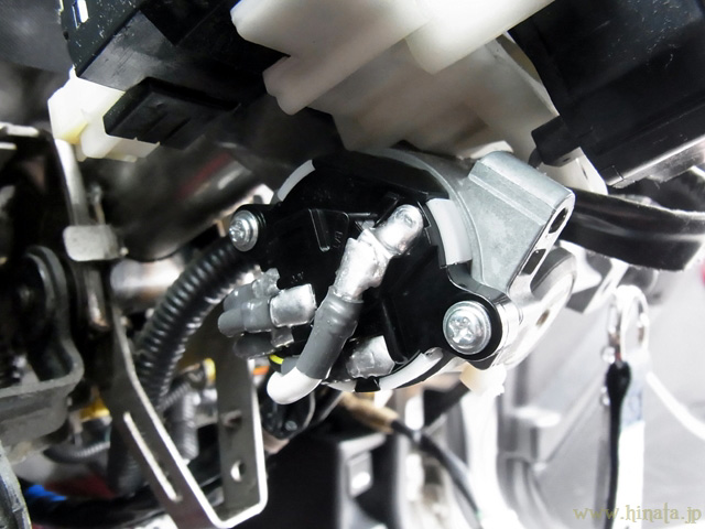 イグニッションスイッチを装着