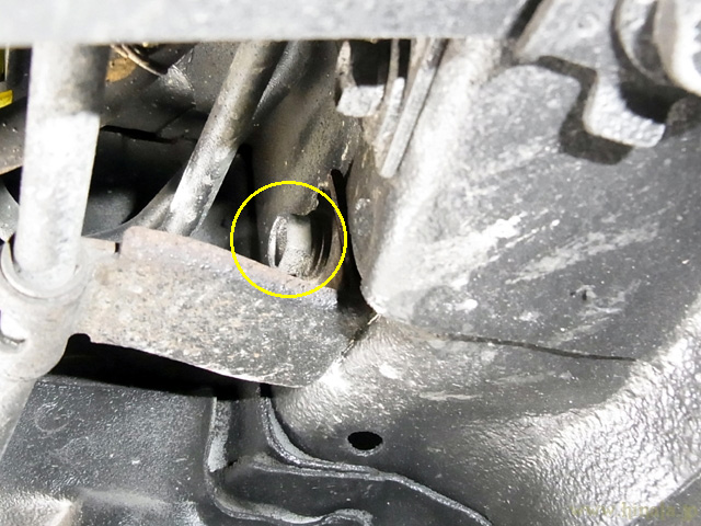 燃料配管に注意