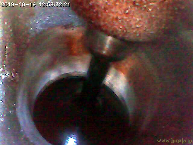 広角的に見た吸気バルブ全景