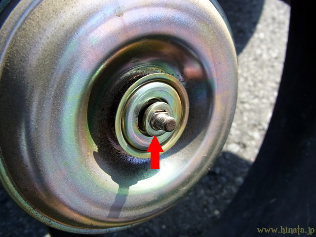 モーターの軸にはカラーがある