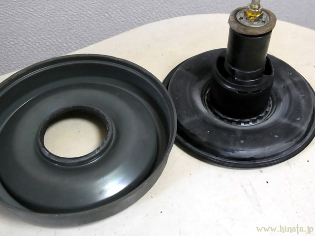 フロントダイヤフラムとフロントプレート