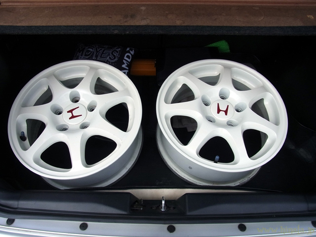 ホイールの輸送その1