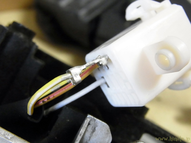 コンタクトピンは一本ずつ