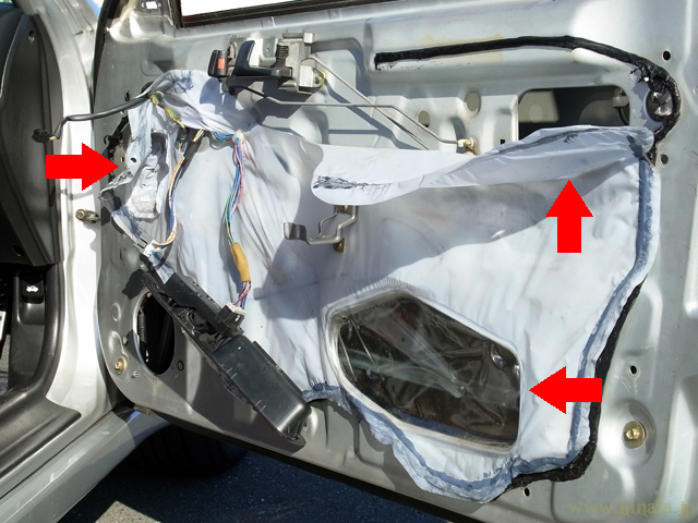 ドア車内側の分解