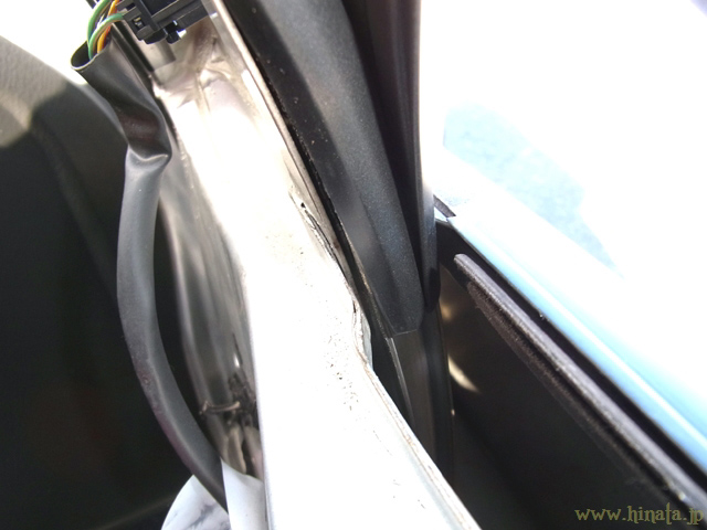 サッシュ部分にセット