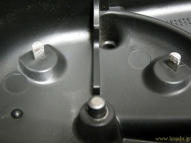 デスビキャップ側の電極