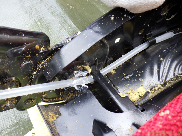 シリコンチューブでカバー