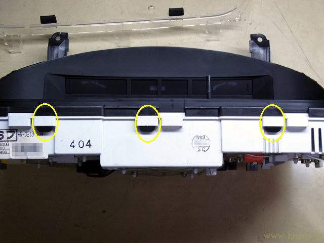 バイザーASSYの最後のツメ