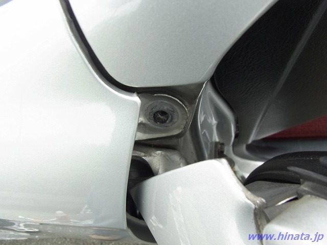 フェンダー外しその1