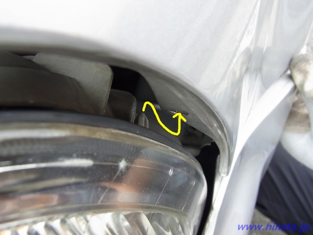 ヘッドライトレンズ部