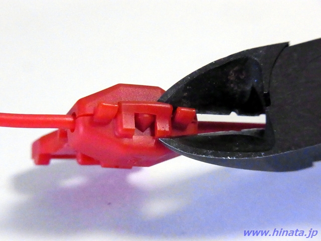 爪切断による取り外し