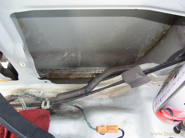 リアフレームの合わせ部分