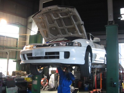 エンジン内洗浄準備中