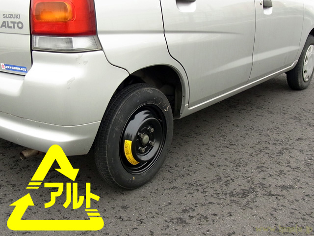 テンパータイヤは非駆動輪へ