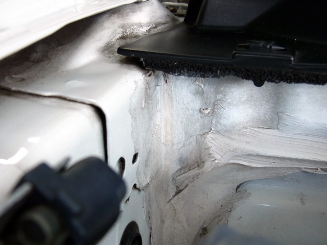 フロントフレームのシール方法その2