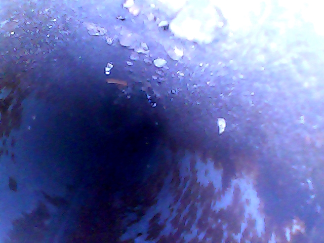 リアパフォーマンスロッド内部の錆