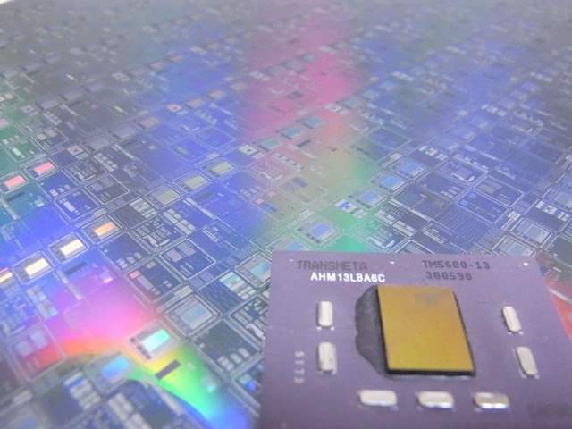 CPUとシリコンウェハー