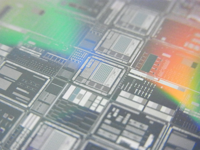 シリコンウェハー上のパターン