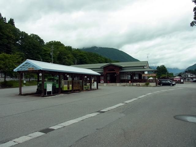 旧奥飛騨温泉口駅