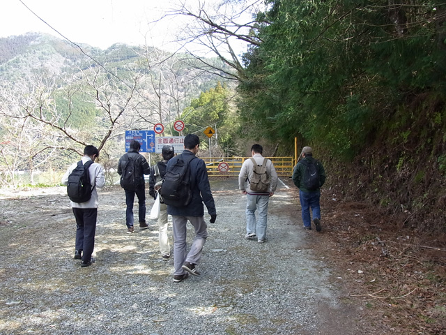 佐久間ダム側ゲート