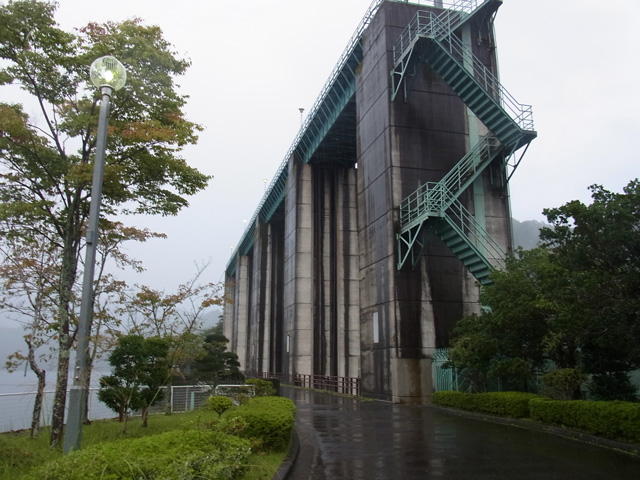 池原ダムからスタート