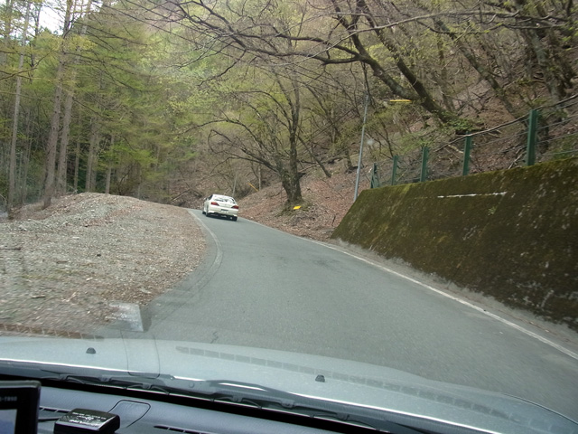 引き続き、R152を走行