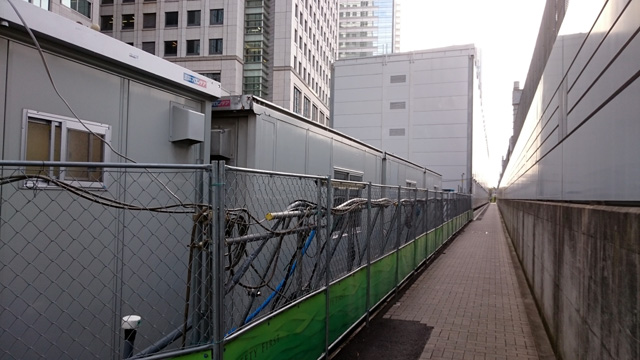 くら寿司方面を眺める