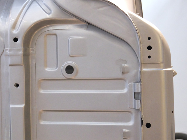 1950年代のFR車のフロアフレーム