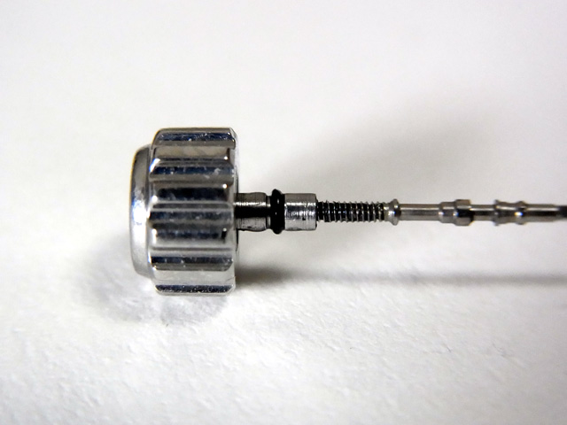 リューズのOリング