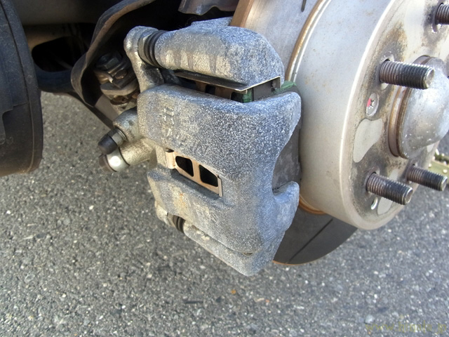 EK9 リアブレーキキャリパー
