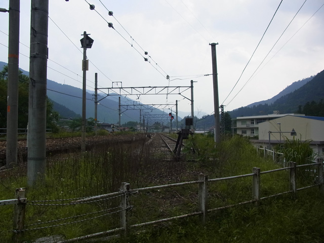 振り返ると引込み線