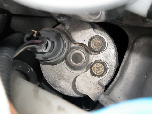 レシーバタンクの透明度が失われたサイトグラス