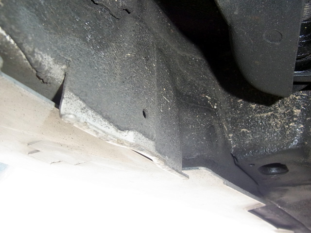 EK系シビック3DHのリアジャッキアップポイントその1