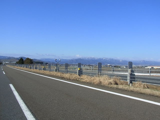 秋のような澄んだ空