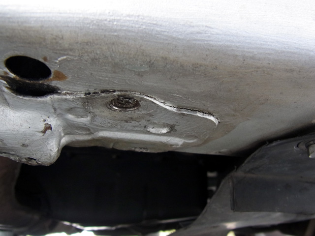 ジャッキアップポイントその2