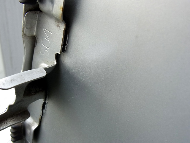 フューエルリッドの剥がれその2