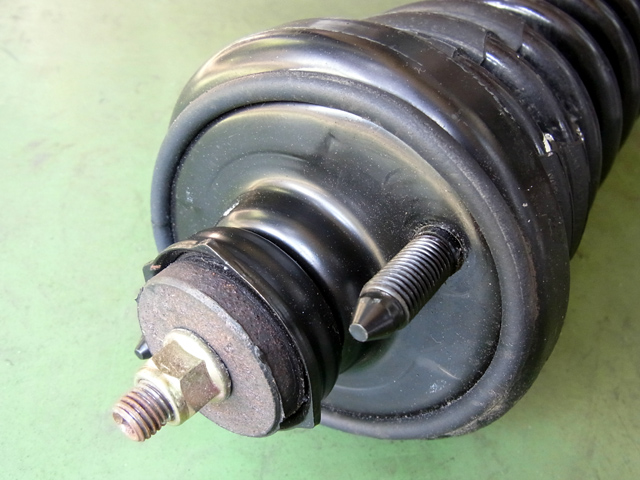 EK9純正アッパーマウント全体像