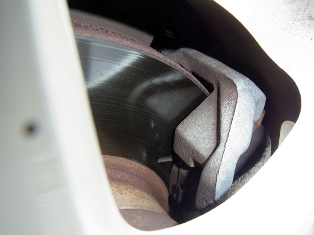 ブレーキローターの錆落とし