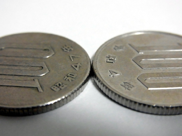 硬貨の摩耗具合